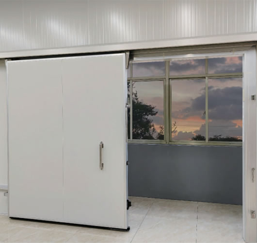 中型手動平移門